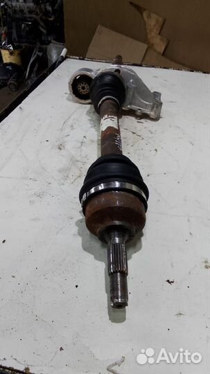 Привод правый Peugeot 206(МКПП)