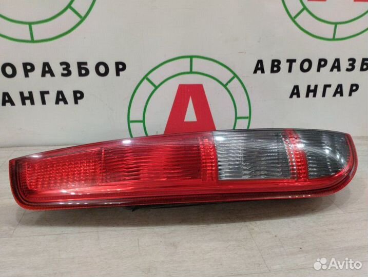 Фонарь в крыло задний левый Ford Focus универсал