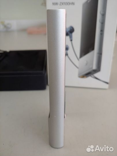 Плеер Sony NW-zx100hn