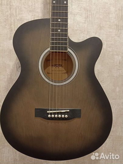 Акустическая гитара
