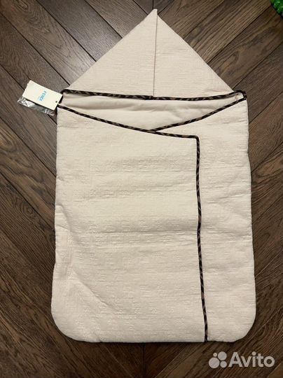 Новый конверт Fendi