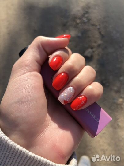 Маникюр в студии