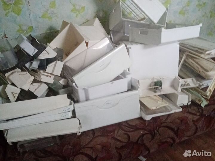 Ящики полки балконы от холодильников