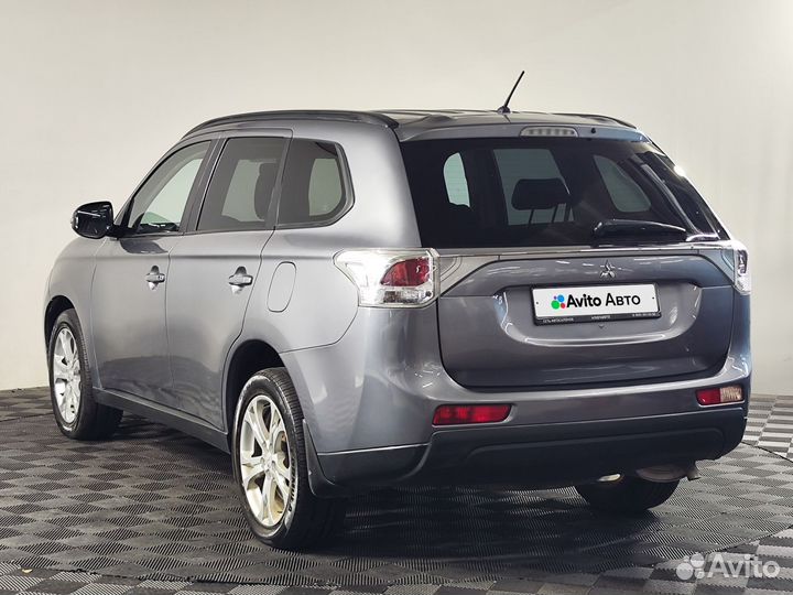 Mitsubishi Outlander 2.4 CVT, 2012, 221 000 км