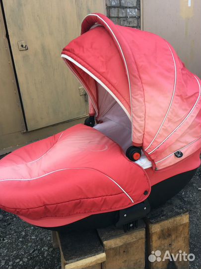 Коляска Tutis Zippy Pia 3 в 1