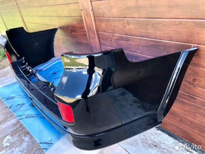 Бампер задний Toyota Lc 200 2007-2012