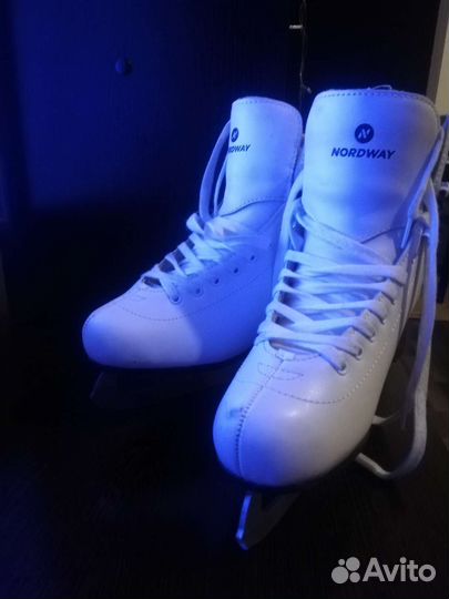 Коньки фигурные