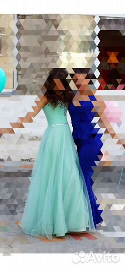 Вечернее платье
