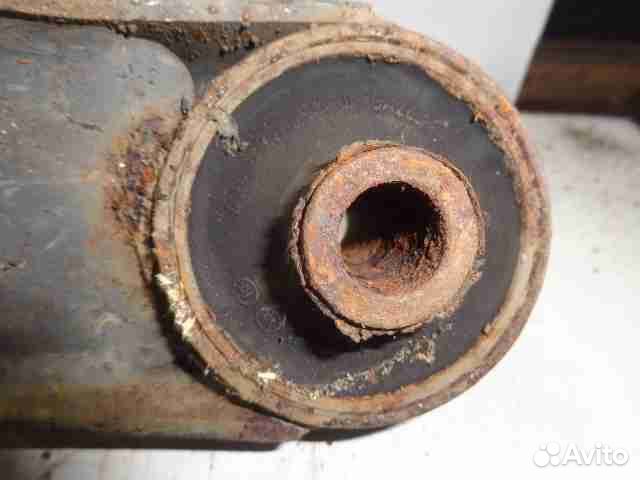 Рычаг передний левый нижний Ford Transit 3