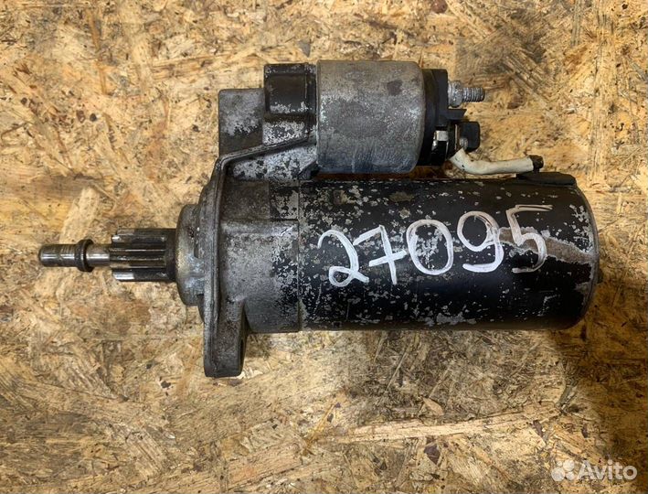 Стартер Volkswagen Passat B3 1992 000110084