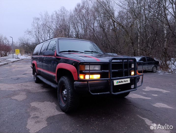 Chevrolet Suburban 5.7 AT, 1996, 303 000 км