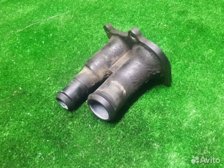 Корпус термостата Volvo S40 II 1.6 2006