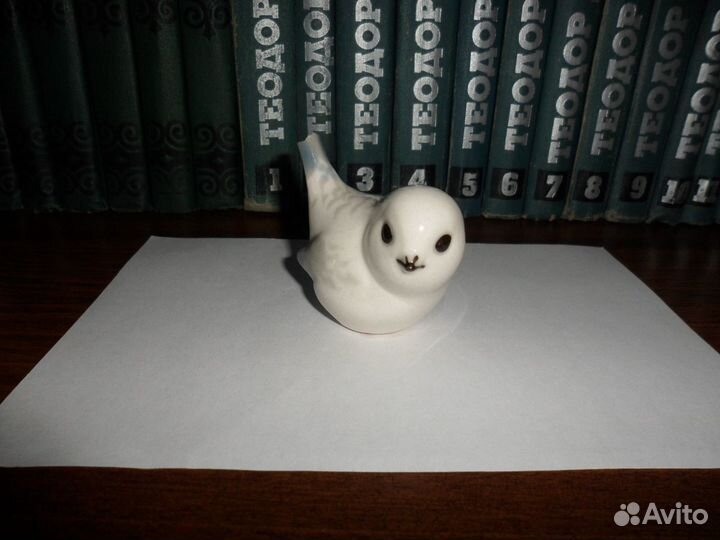 Статуэтка фарфоровая, птица Трясогузка, лфз, СССР