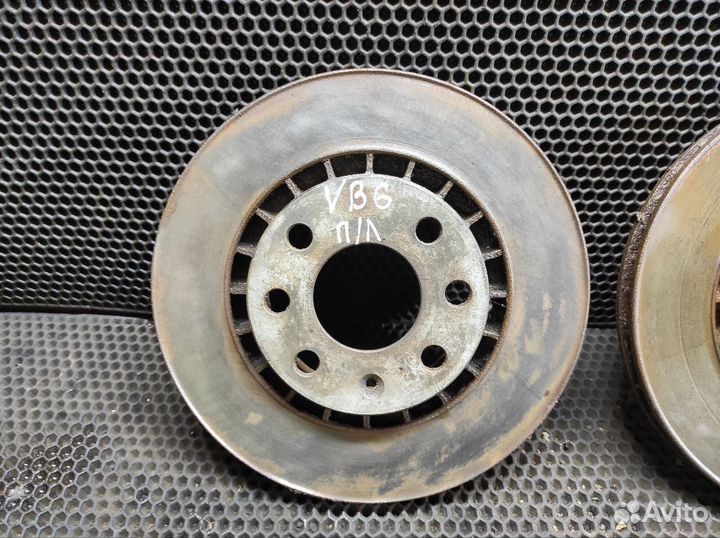 Передние тормозные диски Opel Vectra B