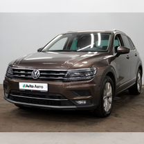 Volkswagen Tiguan 2.0 AMT, 2018, 103 098 км, с пробегом, цена 2 655 000 руб.