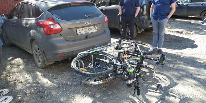 Прицеп-платформа на фаркоп