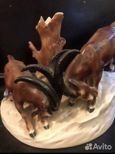 Редкая статуэтка гдр подсвечник бодающиеся козлы