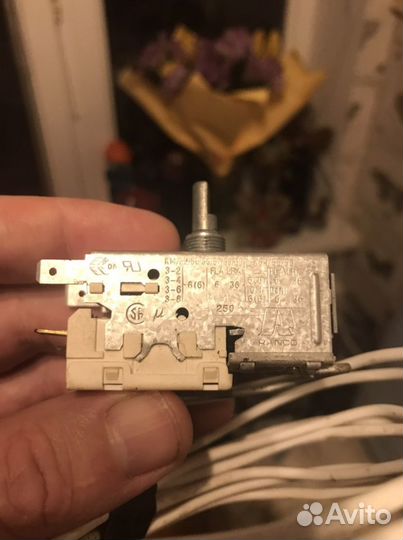 Термостат на холодильник Бош,термостат К37 фирма R