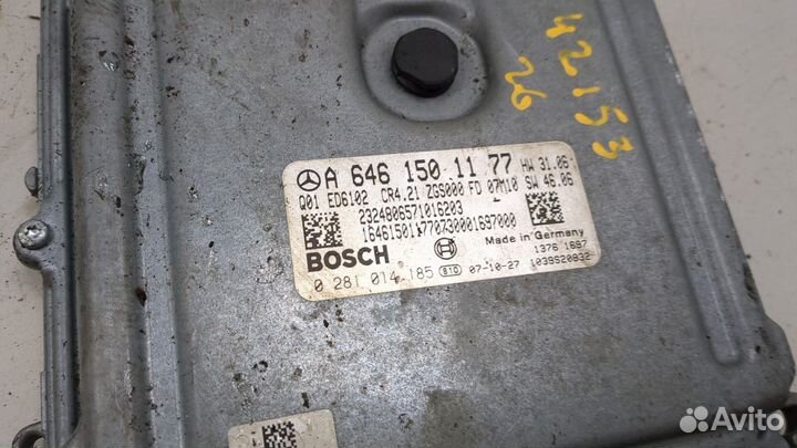 Блок управления двигателем Mercedes Vito W639