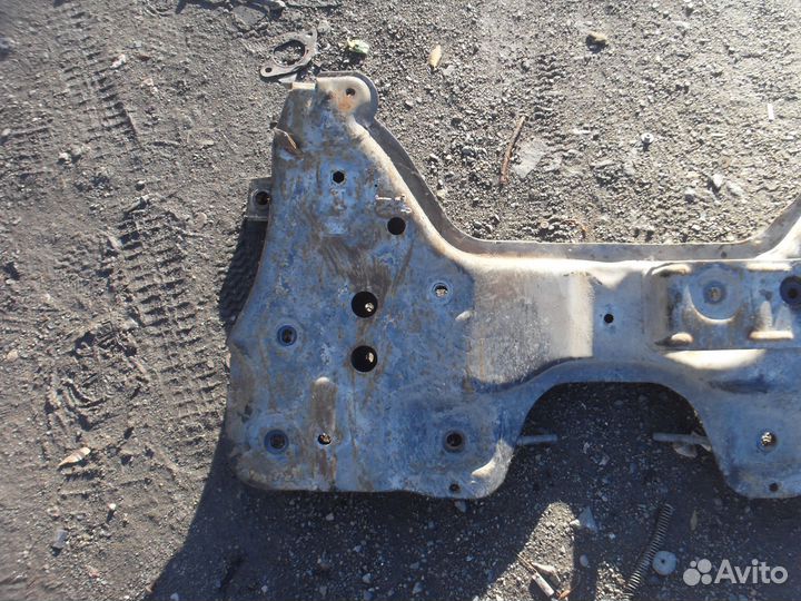 Балка подмоторная 51913755 Fiat Punto 3 (199)