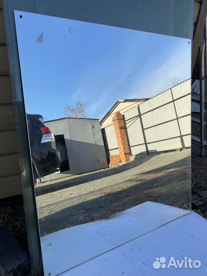 Зеркало настенное