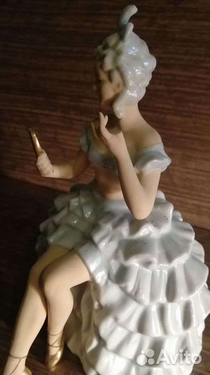 Фарфоровые статуэтки Балерина