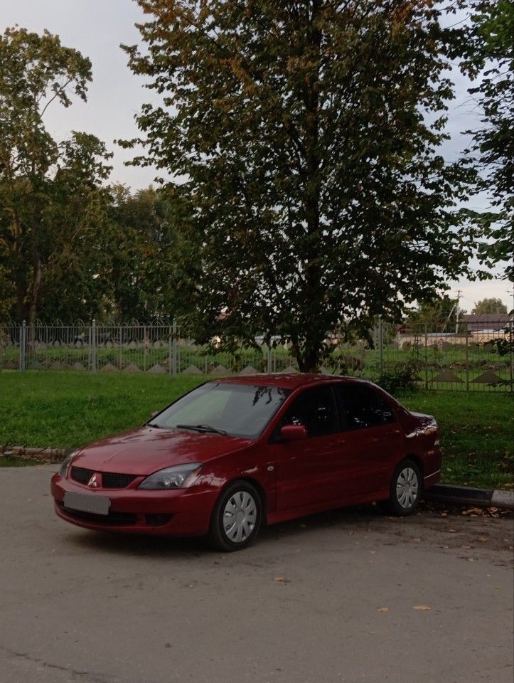 Mitsubishi Lancer: фото владельца