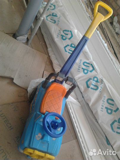 Машина-каталка molto для детей