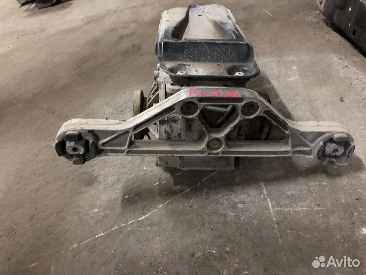 Редуктор заднего моста (Audi A8)