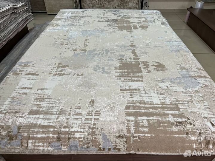 Ковер 200х290 см