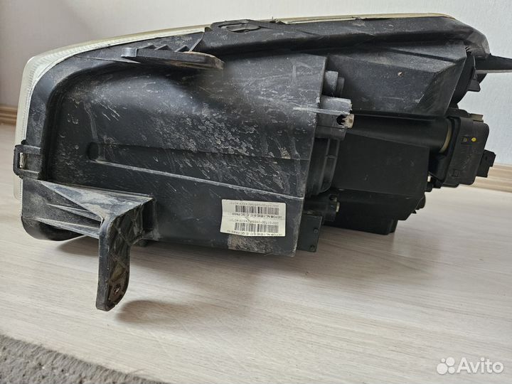 Фары Geely Emgrand X7