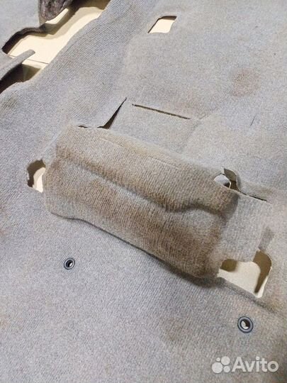 Покрытие напольное (ковролин) Land Cruiser (150)