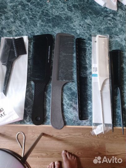 Продам расчёски для парикмахера