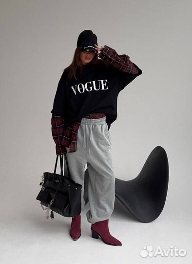 Balenciaga vogue футболка женская