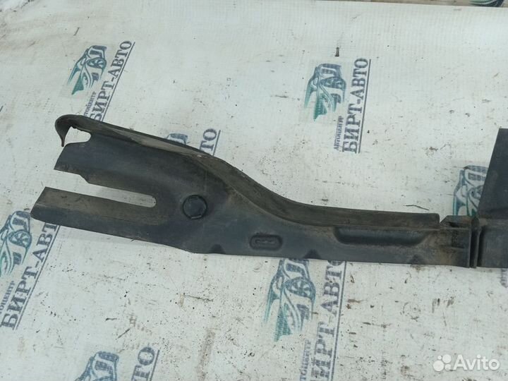 Накладка переднего крыла правого Ford Mondeo IV (2006—2010)