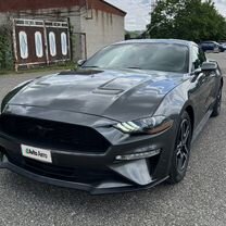 Ford Mustang 2.3 AT, 2020, 45 000 км, с пробегом, цена 2 890 000 руб.