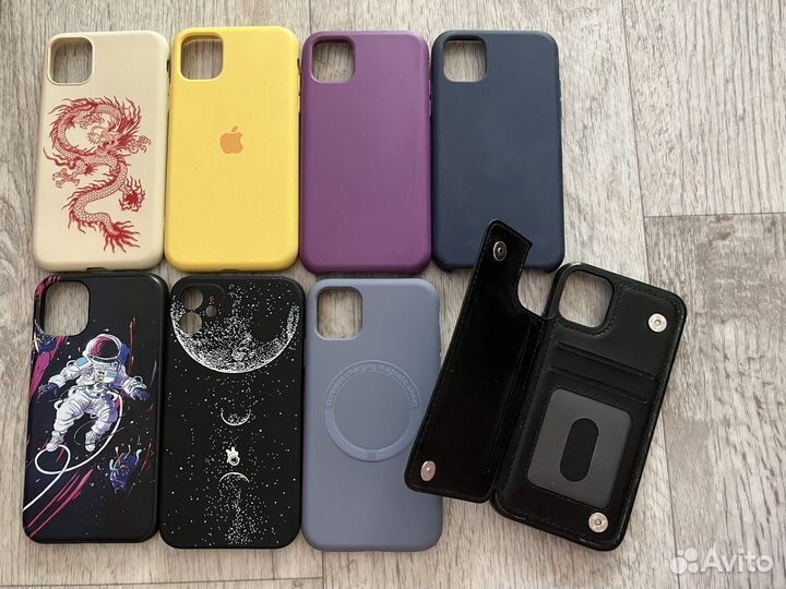 Чехол на iPhone 11