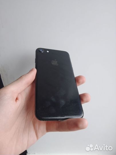 iPhone 7, 32 ГБ