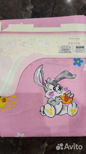 Новый Комплект постельного белья в кроватку