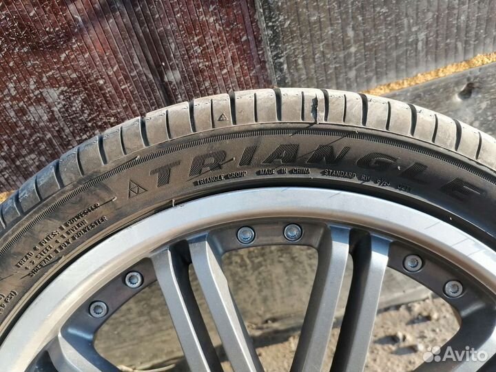 Комплект летних литых дисков