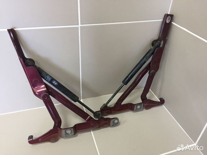 Петля крышки багажника Hyundai Sonata IV EF Tagaz