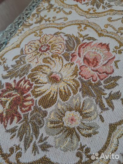 Комплект декоративных салфеток