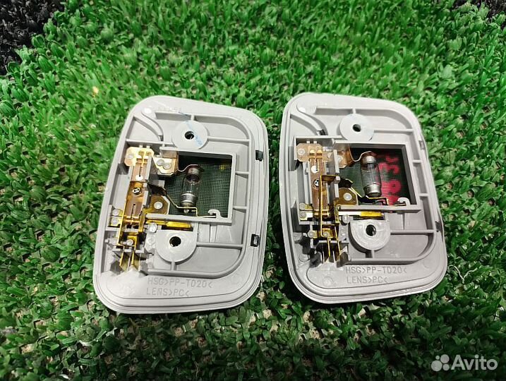 Плафон освещения Mitsubishi Pajero Sport