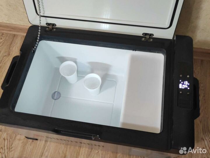 Автомобильный холодильник автохолодильник