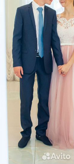 Мужской свадебный костюм