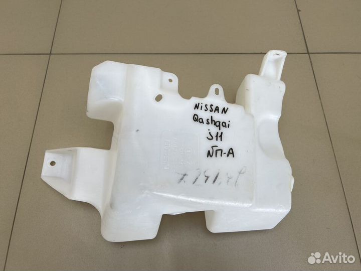 Бачок омывателя Nissan Qashqai J11