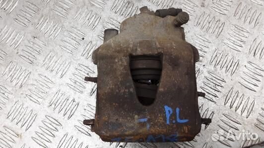 Суппорт тормозной передний левый skoda octavia A5