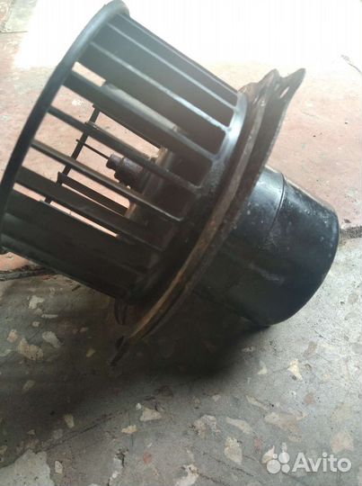 Моторчик печки Газ-24