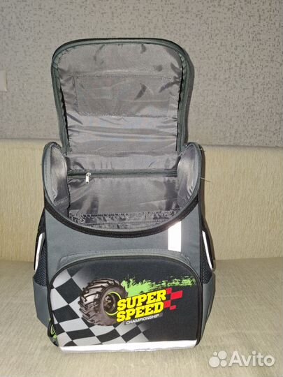 Рюкзак школьный для мальчика