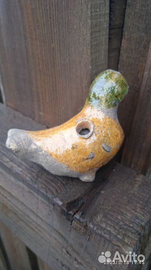 Глиняная свистулька птичка в глазури 18 век